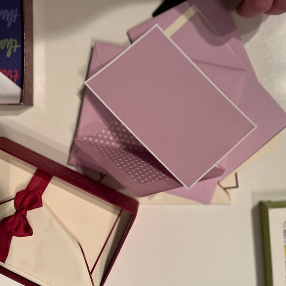 Mixed Lot -Stationery and Note Cards - Picture 15 of 16